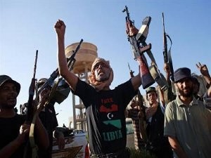 Ливийские мятежники полностью заняли город Завия на западе страны