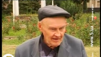 Дедушка из Славянска становится популярным в интернете