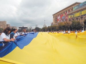 Украинцы все меньше хотят, чтобы в стране было два государственных языка