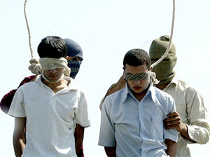 Троих жителей Ирана казнили за гомосексуализм