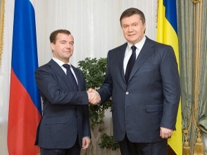В Москве готовится срочная встреча Януковича и Медведева