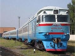В Донецкой области поезд протаранил 