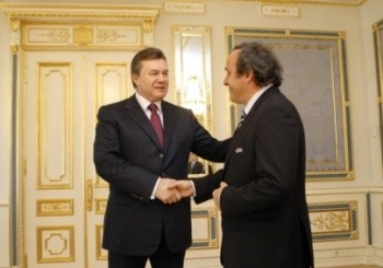 Сегодня Платини встретится с Януковичем