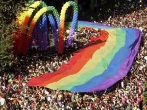 В Белграде запретили гей-парад