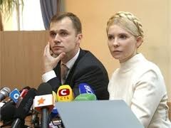 Адвокат Тимошенко не собирается к ней в партию