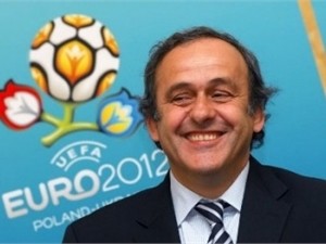 Платини ожидает более миллиона гостей на Евро-2012