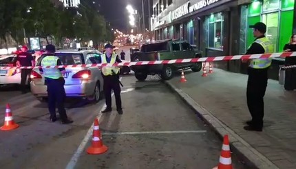 Водитель на Хаммере сбил ребенка на пешеходном переходе в Киеве 