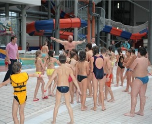 Открыта школа детского плаванья Дениса Силантьева в Аквапарке 