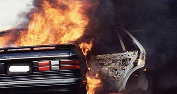 Севастопольский маньяк-поджигатель уничтожил уже 60 машин