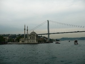 Паром захвачен в Турции 