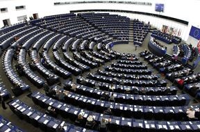 Европарламент принял резолюцию, призывающую Россию вывести войска из Абхазии и Осетии