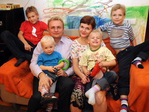 У мэра Львова родился пятый сын 