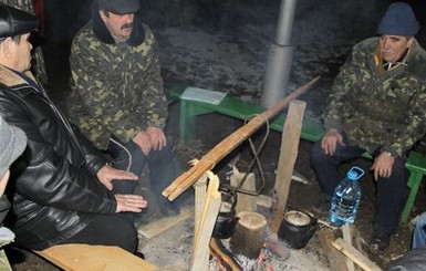 Донецким чернобыльцам велели разойтись до пятницы