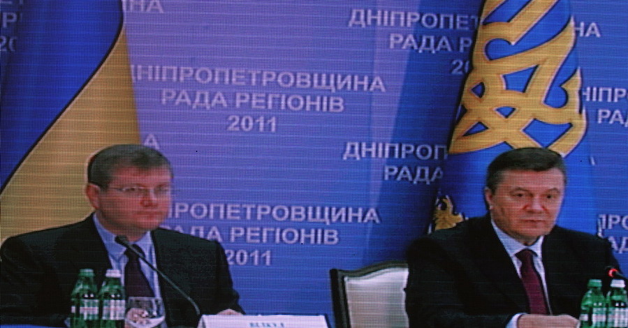 Виктор Янукович на Днепропетровщине раскритиковал предыдущую власть