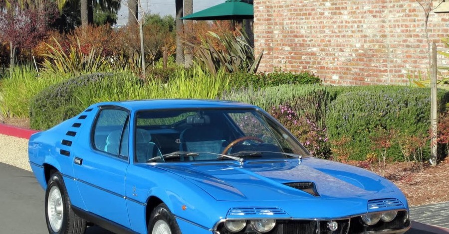 Очень редкое спортивное купе 1973 Alfa Romeo Montreal уйдет с молотка