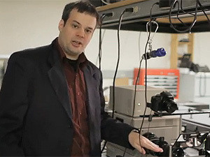 Ученые создали камеру, которая может снять полет со скоростью света