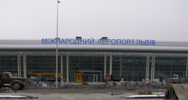 Во Львове перенесли открытие аэропорта к Евро-2012