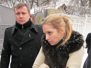 Евгения Тимошенко: Мама не может сидеть, очень больной ей