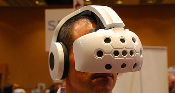 В Лас-Вегасе представлены самые продвинутые в мире очки-дисплей для погружения в виртуальную реальность