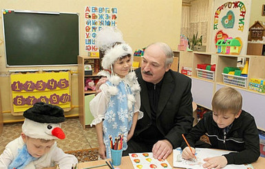 Белорусская девочка назвала Лукашенко дураком