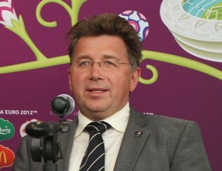УЕФА перечислила  основные проблемы Украины к Евро-2012 