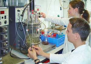 ЧП в университете Германии: 100 студентов госпитализированы с занятия по химии
