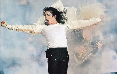 На Аллее славы Голливуда теперь есть отпечатки ладоней Майкла Джексона