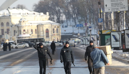 Кто охранял митинг в Киеве