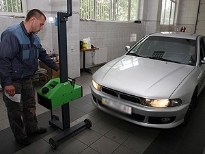 В Украине упростили процедуру регистрации авто