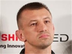 Томаш Адамек выиграл первый бой после поражения от Кличко