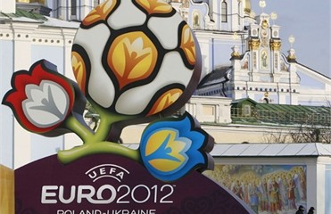 Кабмин предлагает сажать на 6 лет за незаконное копирование записей матчей Евро-2012 