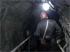 Из дымящей шахты эвакуируют 144 горняков