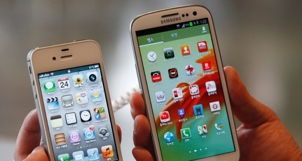 Samsung выплачивает компенсацию Apple пятицентовыми монетами?
