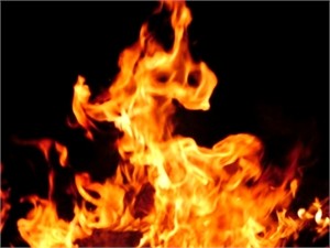 В Киеве сгорел прогулочный катер