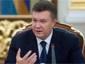 Януковича на пресс-конференции спрашивали о доходах сына и книге