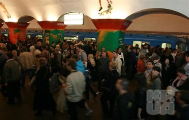 Киевляне об утренней давке в метро: 