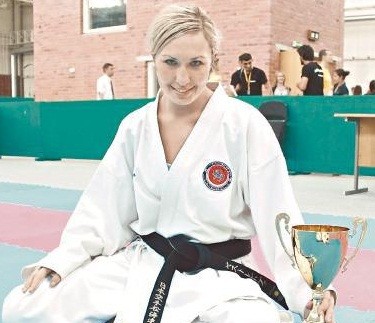 Кандидат наук из Харькова снова стала чемпионкой мира по каратэ  