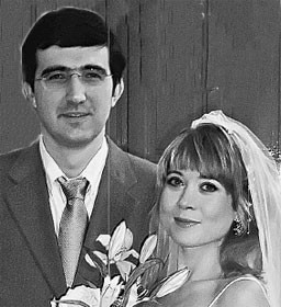 Мама чемпиона мира по шахматам Владимира Крамника: А мы боялись, что сын никогда не женится! 