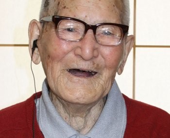 Умер самый старый человек в мире