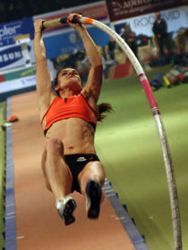 Исинбаева снова побила мировой рекорд! 