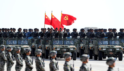 В Китае прошел масштабный военный парад с новейшим вооружением