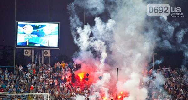 Погром на севастопольском стадионе оценили в 45 тысяч гривен
