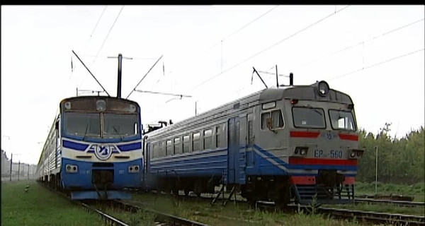 Киевская электричка на грани исчезновения: пассажирам не хватает поездов