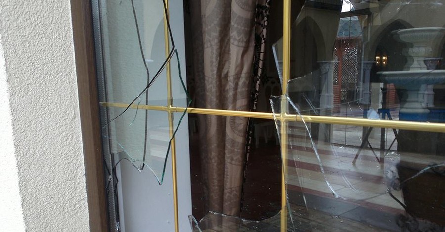 В Харькове преступники напали на обменный пункт и ресторан