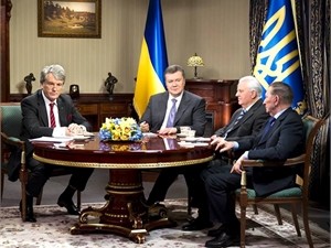 Янукович на встрече президентов: 