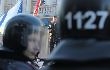 В Киев прибывают все новые милиционеры