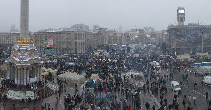 Киевсовет требует через суд расчистить Евромайдан