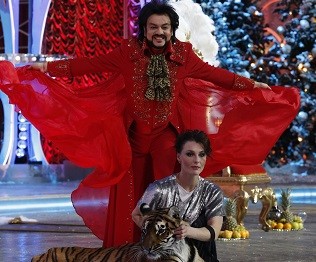 Филипп Киркоров вышел на сцену с настоящим тигром! 