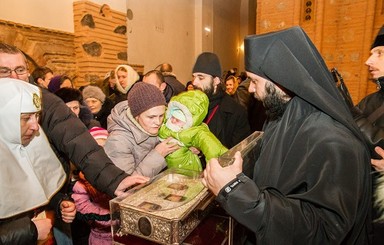 Дары волхвов в Киеве: исцеляли и очищали душу 