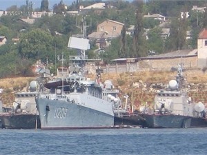Россияне затопили пятый корабль в бухте Донузлав